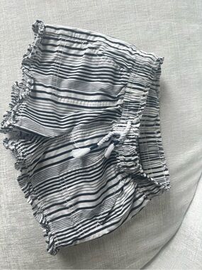 Striped Elastic-Waist Women’s Shorts - Black & White